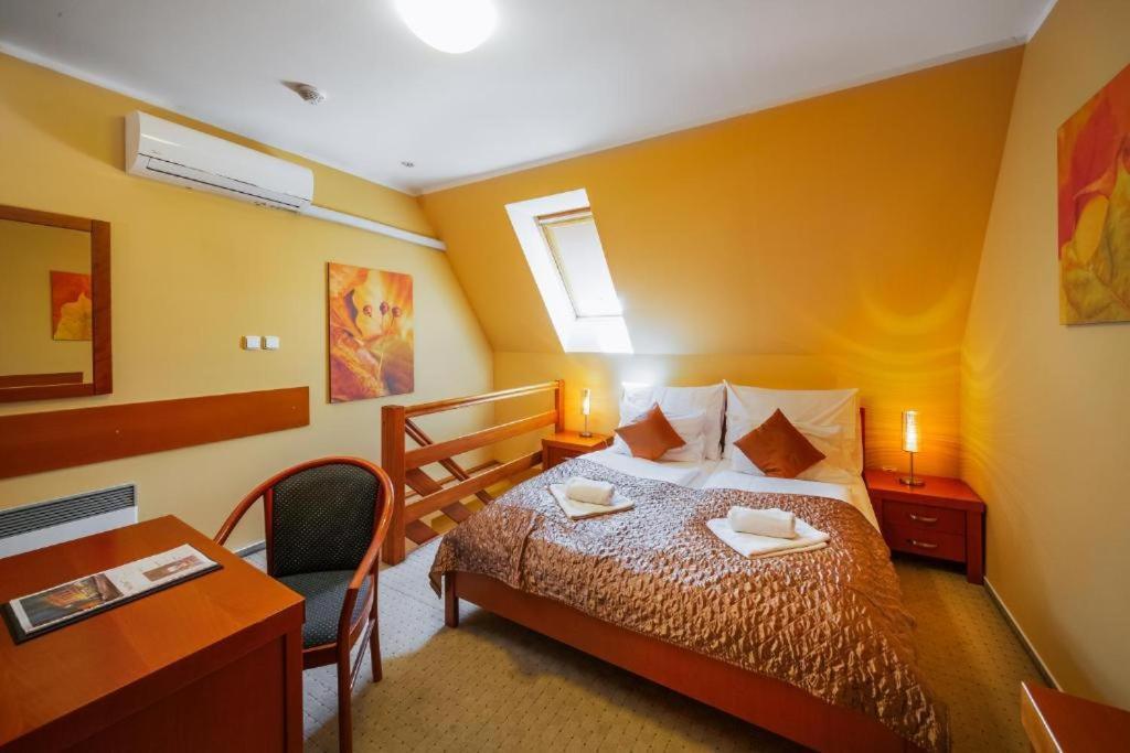 Hotel U Leva 레보카 외부 사진
